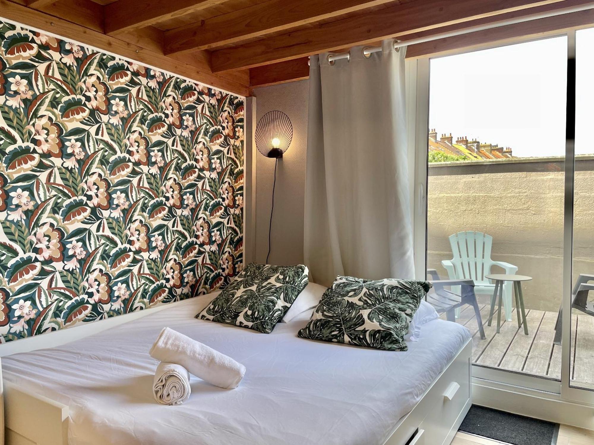 Apartamento L'Aristide Calais Exterior foto