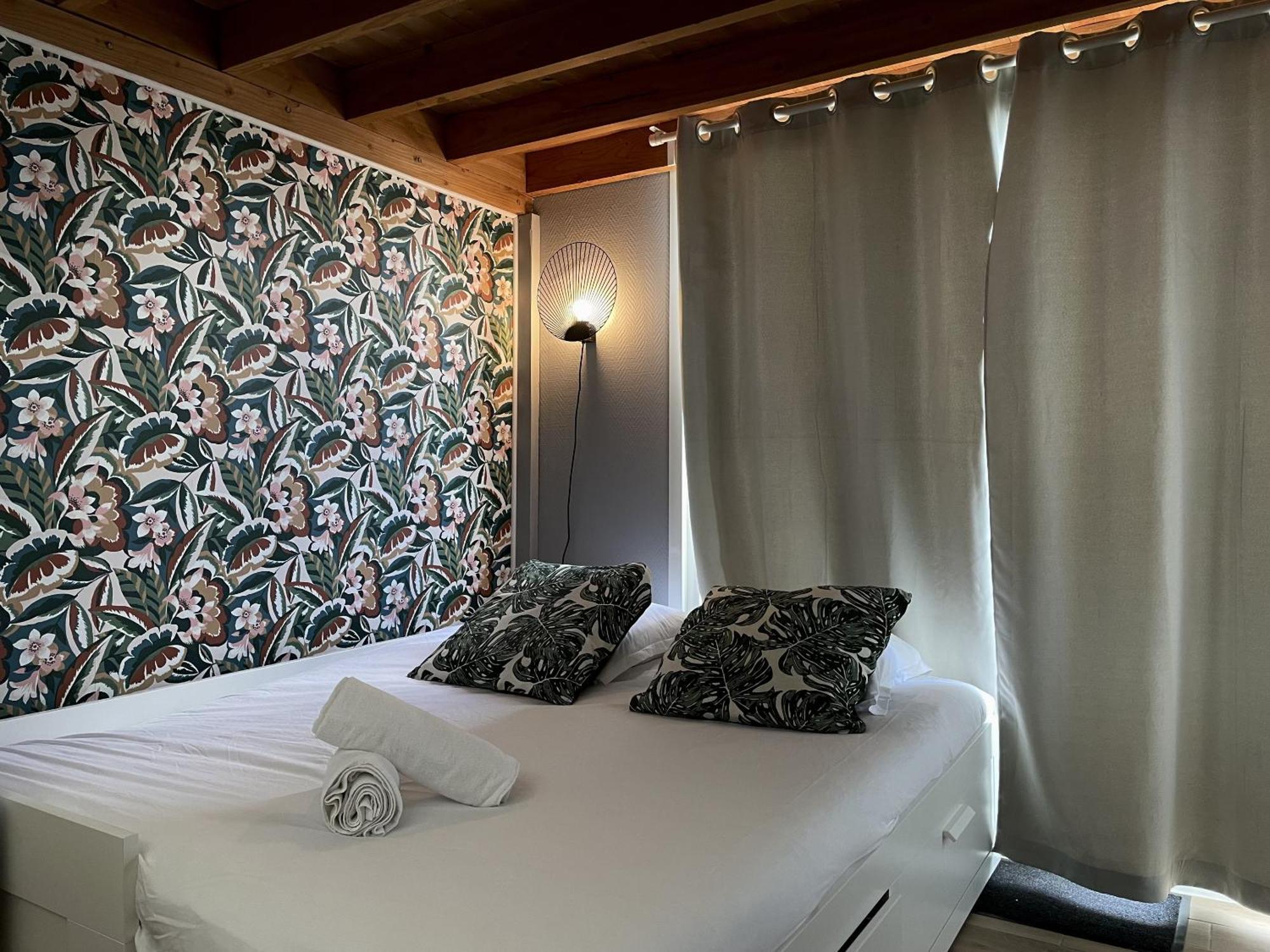 Apartamento L'Aristide Calais Exterior foto